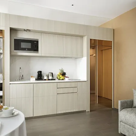 La Clef Champs-elysees By The Crest Collection Hotel 5*