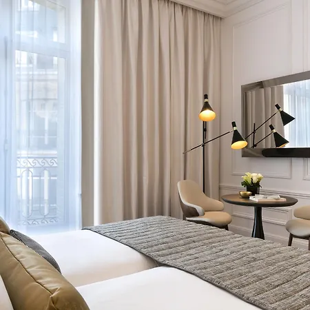 La Clef Champs-elysees By The Crest Collection Paris