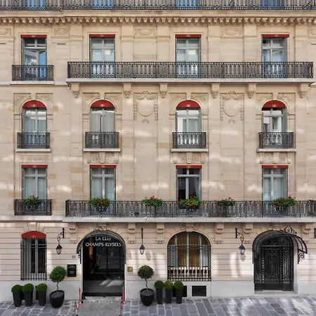 Hotel La Clef Champs-elysees By The Crest Collection Paris
