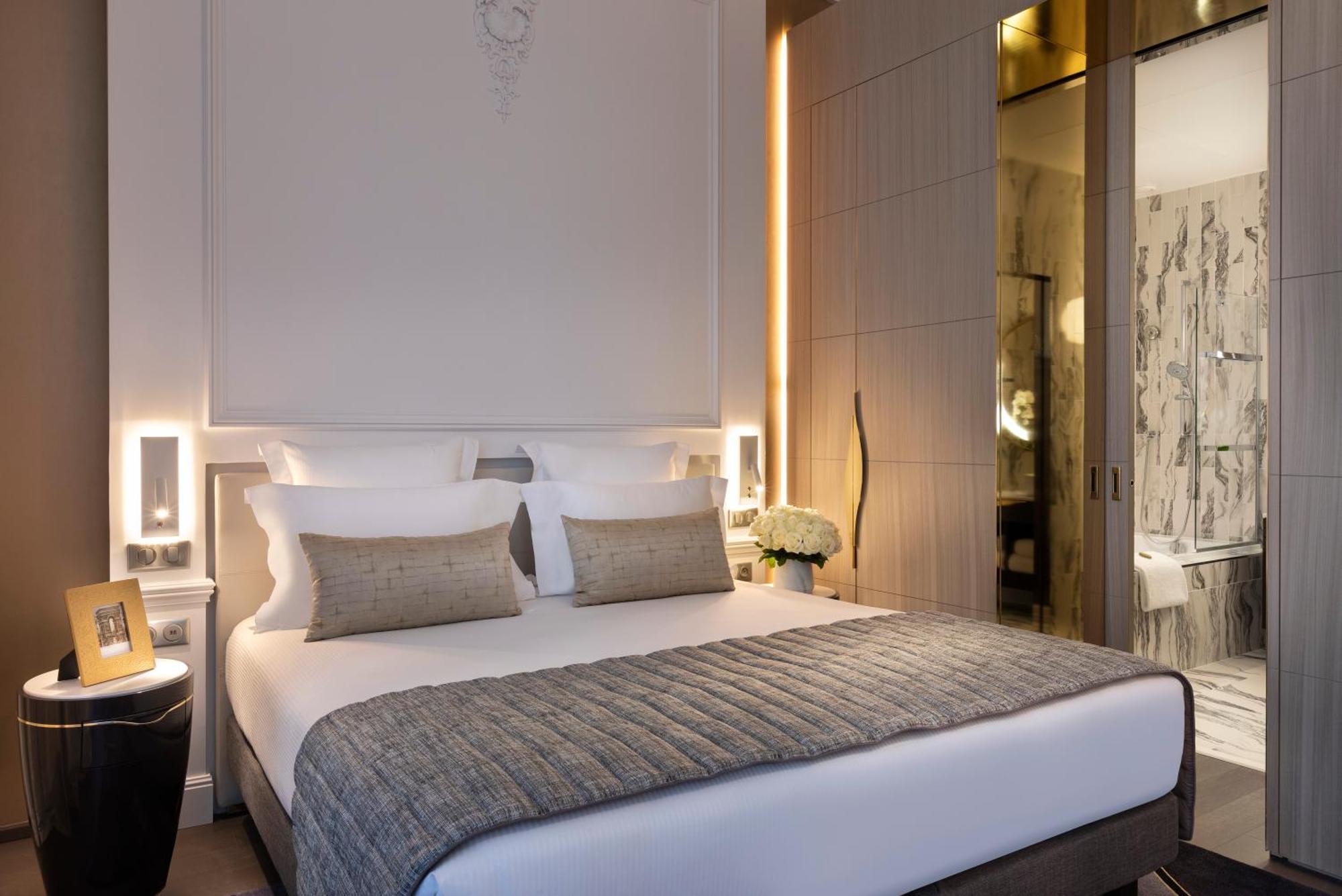 La Clef Champs-elysees By The Crest Collection 5*