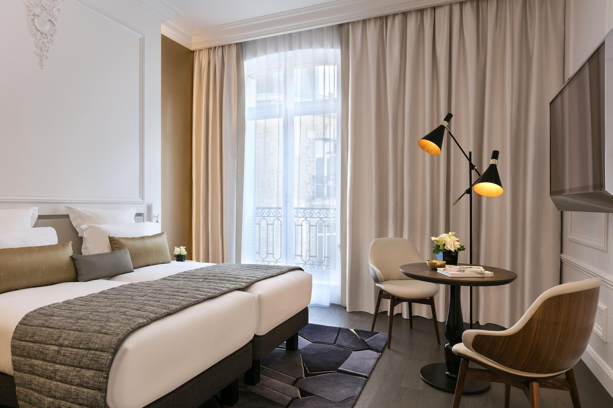 La Clef Champs-élysées By The Crest Collection Hotel Parigi