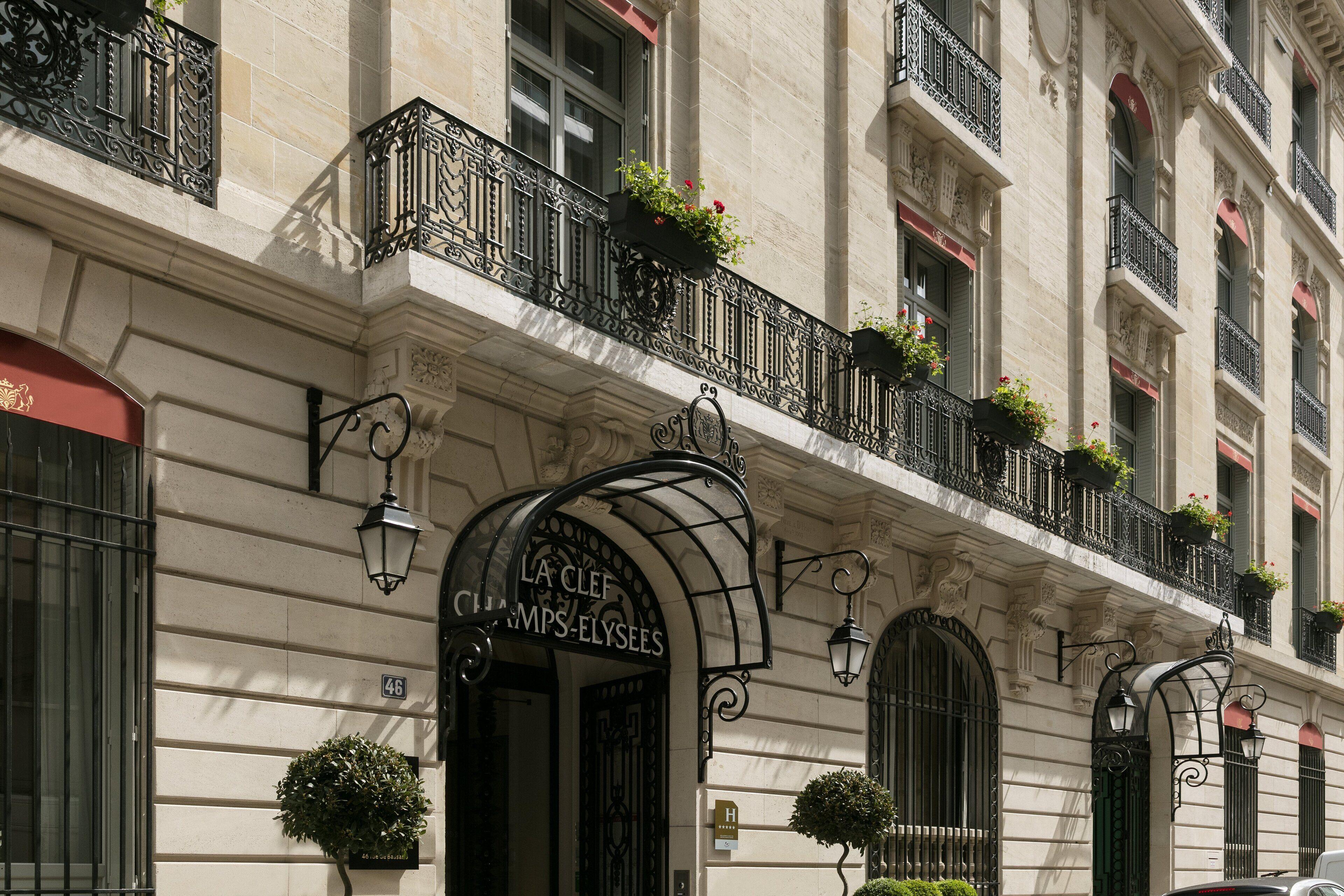 La Clef Champs-élysées By The Crest Collection Hotel