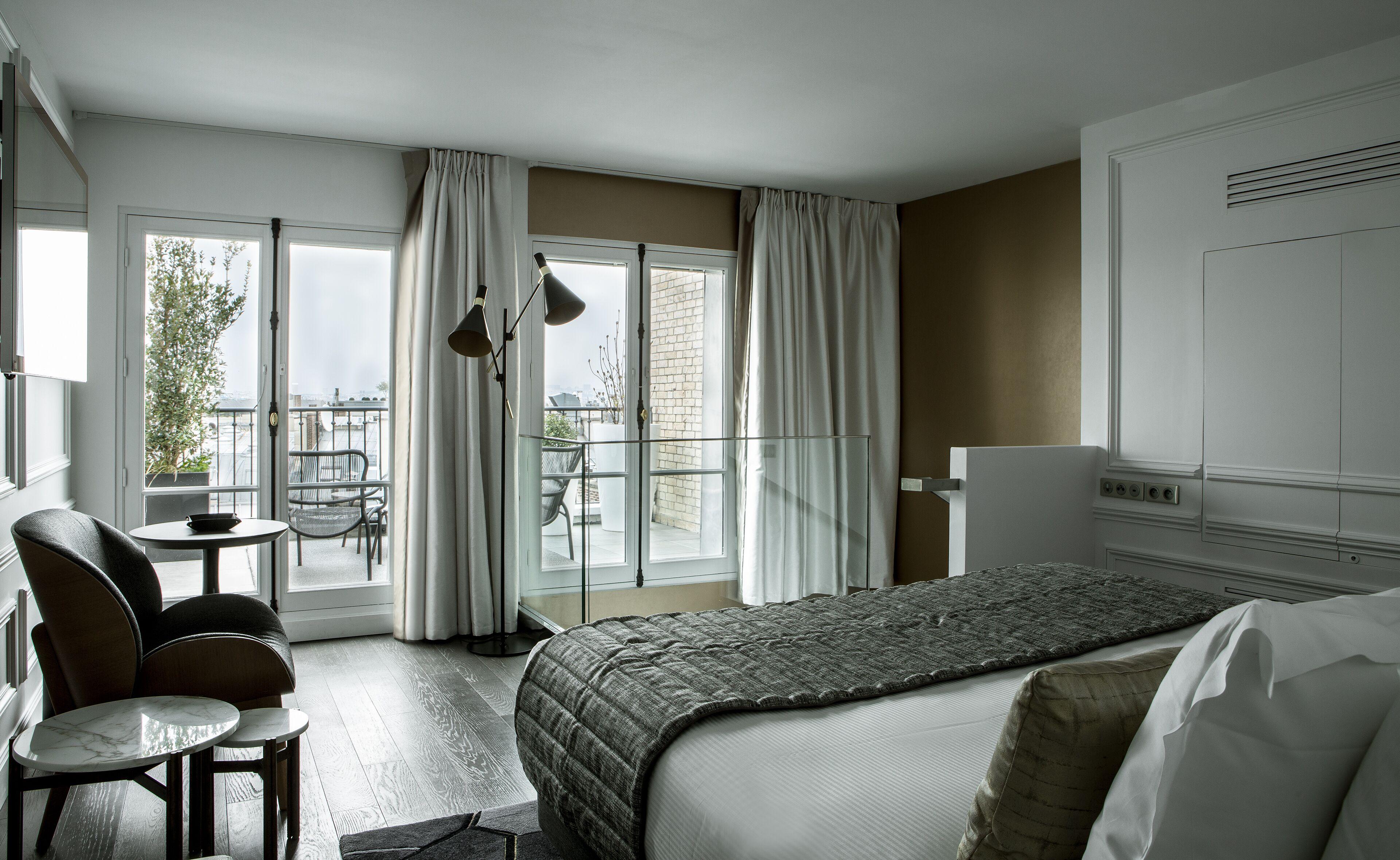 La Clef Champs-élysées By The Crest Collection Hotel Parigi