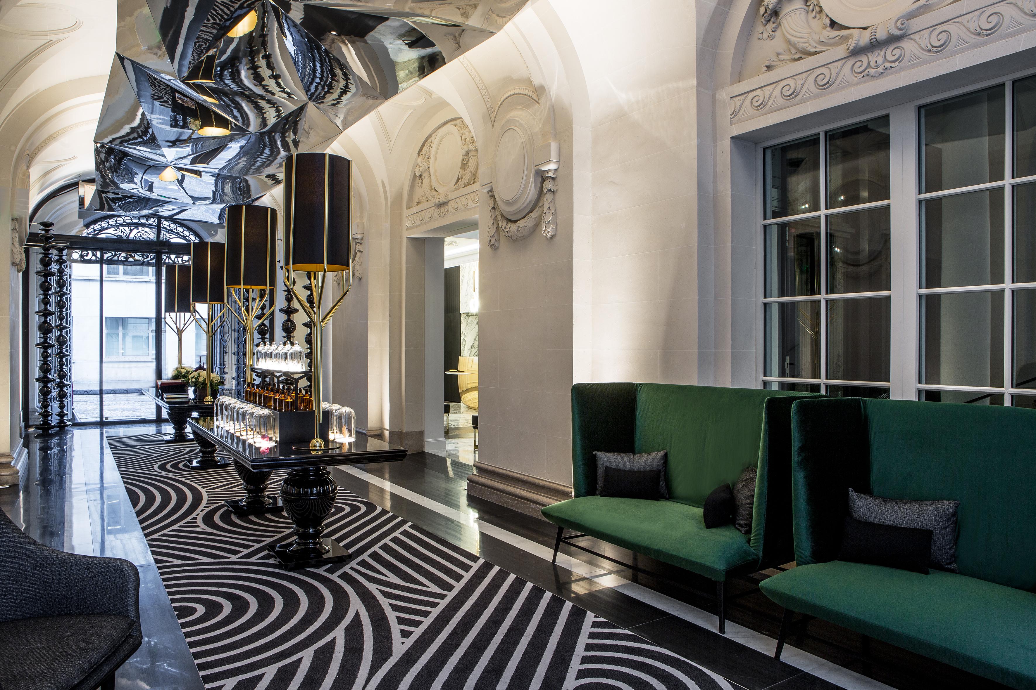 La Clef Champs-élysées By The Crest Collection 5* Parigi